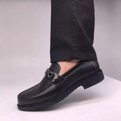 China Fashion Lightweight Casual High Quality Genuine Leather Men's Official Slip On Shoe With Metal Buckle For Business for sale