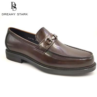 China Deodorization Men Fashion Metal Decoration Elegant Shoes Wedding Party Men Genuine Leather Shoes for sale