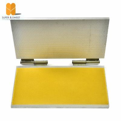 China Beeswax foundation sheet mold portable for sale