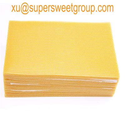 China Pure Natural Honey Comb Beeswax Sheets White Beeswax Foundation Sheet for sale