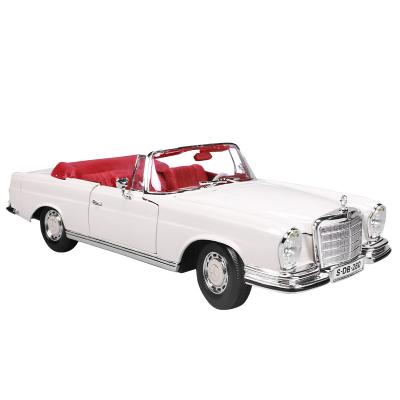 China Toy Maisto mini diecast metal die-cast Mercedes Benz 280SE classic simulation car alloy car model toys 1 18 for sale