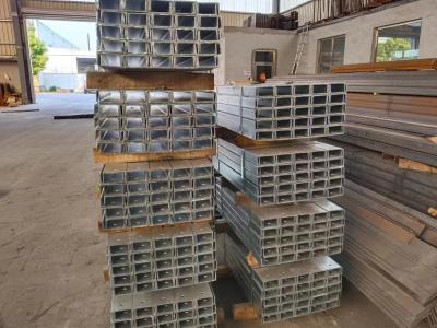 China Punching Hot Rolled Galvanised Steel C Section Purlins Longitudinal for sale