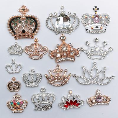 China Clog Charm Luxury Designer Shoes Charms For Crocs Crown DIY Rhinestone Clogs Shiny Shoe Charms Metal Accessories Rhinestone Decoraciones for sale