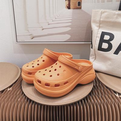 China Around 2021 Summer Women Clogs Fashion Garden Beach Platform Croc Shoes Ladies Casual EVA Slippers For Women for sale