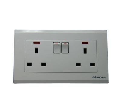 China British Standard Household 13A 3 Pin Electric Switch And Socket BS Wall Socket Switch With Indicator Light for sale