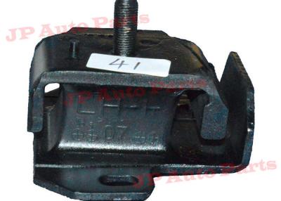 Cina Supporto di motore di gomma di ISUZU L 8971228951/8 - 97122895 - 1 per il camion 600P NKR/4HF1 in vendita