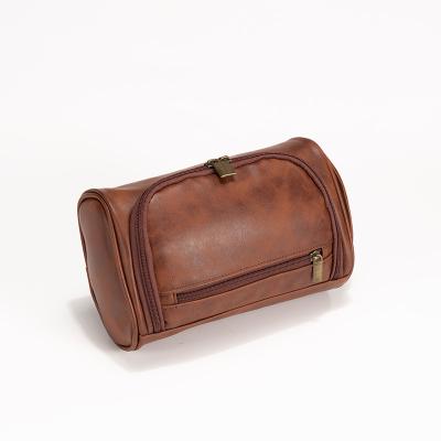 China Fashion Waterproof Travel Large Shaving Vintage Brown PU Leather Custom Hanging Mens Toiletry Bag for sale