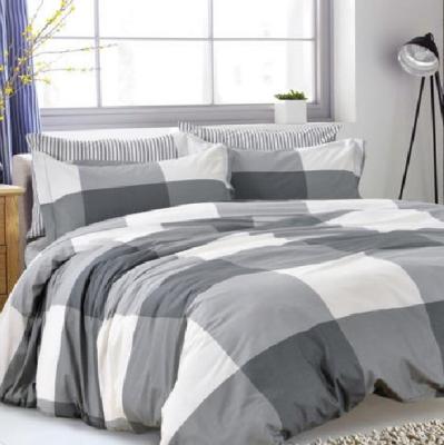 China 100% Polyester Anti-Static Black Bedding Set Gray And White 4 Pieces for sale