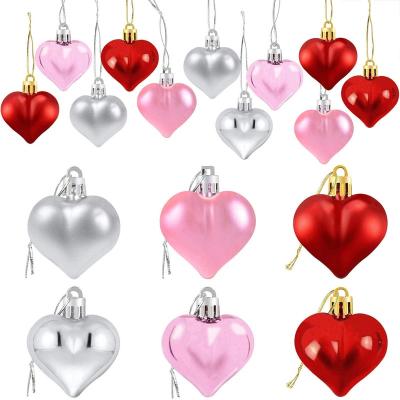 China Christmas 2021 Wholesale Romantic Valentine Day Decor Heart Ornaments Customize for sale