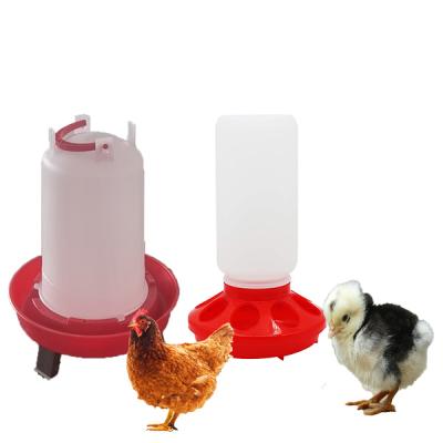 China Automatic Feeder Bowl Chicks Drink Cup Chicken Drinker Automatic Animal Feeder Sprinkling Waterer for sale