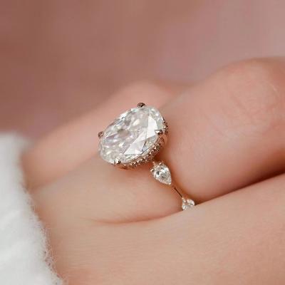 China Romantic Custom 14K Gold Plated 925 Sterling Silver Rings Women Luxury Oval Shape Moissanite Engagement Wedding Rings VVS for sale