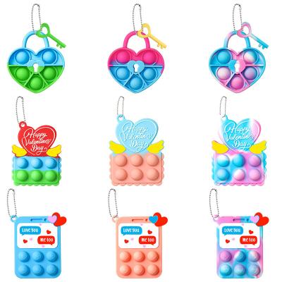 China Best Valentines Gifts M2213 Decorative Antistress Silicone Push Bubble Heart Pendant Cute Eco-friendly Material Heart Shape Mini Key Chain Fidget Toys for sale