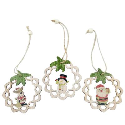 China Christmast Ornament Christmas Decorations Garden Bird House Garland Wood Christmas Decor For Home for sale