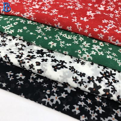 China New Fashion Memory Summer Polyester 100% Floral Chiffon Printed Fabric For Women's Dress for sale