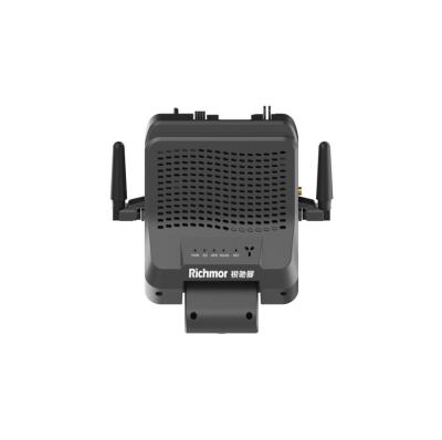 Chine DC 8-36V Prise en charge 4CH Dashcam à double objectif 1080P AI Mobile DVR pour l'enregistrement vidéo de camion à vendre