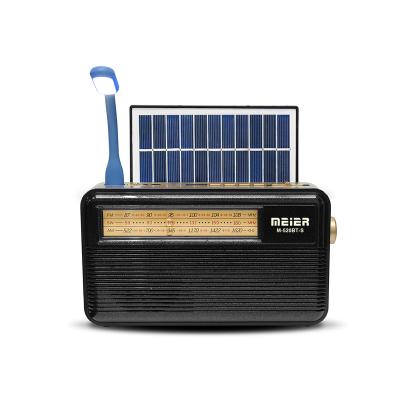 China RADIO M-520BT Meier Kemai emergency RADIO M-520BT scam panel solar panel portable light operated flashlight switches FM/AM/SW bolsillo am retro fm radio for sale