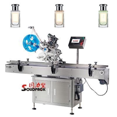 China 2021 Full Automatic New Product High Speed ​​Solidpack New Type Label Sticking Machine For Round Bottle for sale