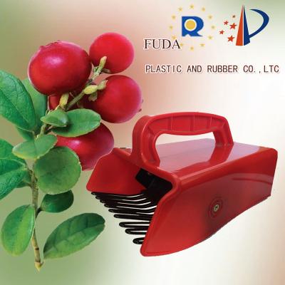 China Garden Shovel Berry Picker Plastic Blueberry Shovel Fruit Shovel for sale