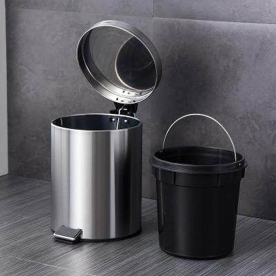 China 5/7/8 liter hotel office stainless steel garbge bin viable waste bin waste bin with cover lid and foot pedal for sale