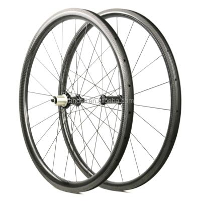 China Road Bikes Road Bike 700c 38mm Carbon Bike Wheels Bicycle Rim Brake Clincher Carbon Wheelset 700c 25mm Width for sale