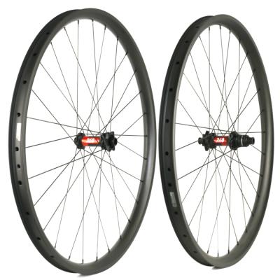 China Mountain Bikes 29er MTB Carbon Wheels Asymmetric 36mm Width Mountain Bike Carbon Wheelset With 240 Hub for sale