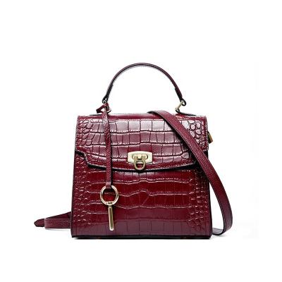 China Shoudler Handbags 2021 Layer Cowhide Handbag Ladies Crocodile Pattern Fashion Top Handle Bag Genuine Leather Bag First for sale