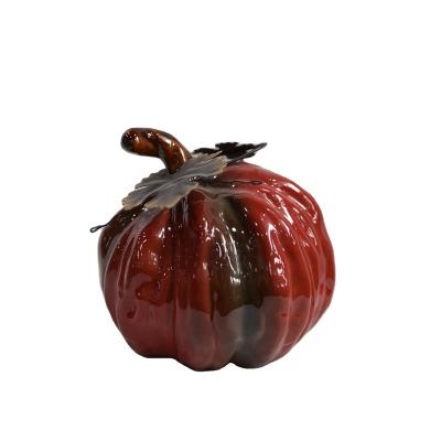 China New Harvest Ceramic Pumpkin Festival Decor Large Ceramic Pumpkin Stage Design Home Decor With Iron Sheet for sale