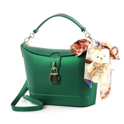 China 2021 fashion G23-0.8 factory direct sales drop and winter handbag classic high quality cross - body bag for women for sale