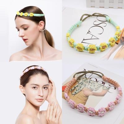 China Japan and Korean style new small daisy border hair accessories, hand - woven elastic hair band, female Korean version flower hair band, simple for sale