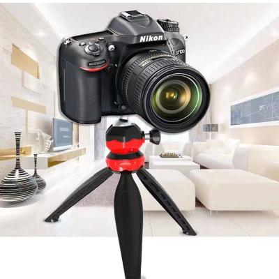 China Photography Yiscaxia Rotating Pan Stand Desktop Handheld Selfie / Mobile Phone Tilt Stand Live Camera Stand Tripod for sale