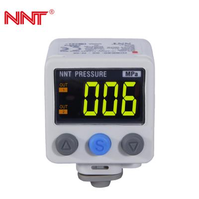 China 2.4-21.6mA Digital Pressure Switches , LCD Display Vacuum Pressure Sensor for sale