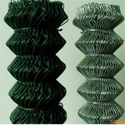 China Easily Assembled PVC Coated Diamond Security Chain Link Fencing Rolls for sale