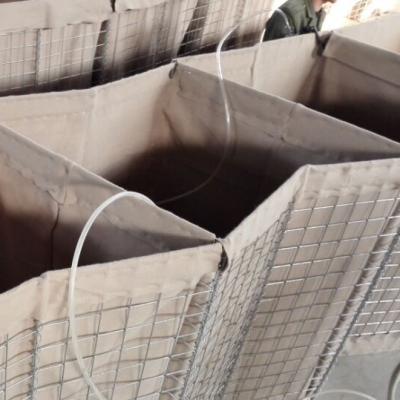 China Galvanized Iron Wire Mil 10 Edge Protection Wall Hesco Fence Military Bastion Fence for sale