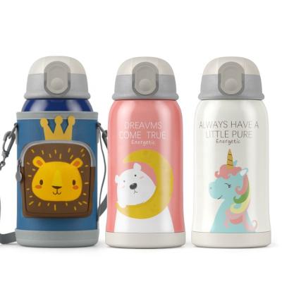 China Large Capacity 304 Stainless Steel Portable 600ML Double Wall Portable Custom BPA Free Back To School Vacuum Kids Insulated Water Bottle for sale