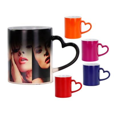 China Wholesale Hot Viable Custom Color Change Hot Water Selling Thermochromic Sublimation Masks Ceramic Mug for sale