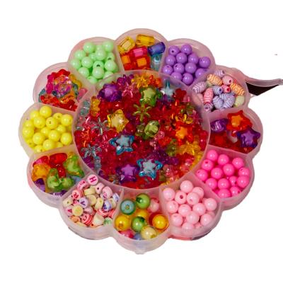 China Jewelry Making Diy Charm Beads Early Educational Bead Crafts Toys Hand-eye Coordinating String Colorful Beads for sale