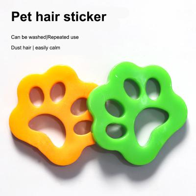 China OEM&ODM 8*8.8cm Sustainable Sticky Laundry Furniture Floating Fur Catcher Silicone Pet Hair Removal Device for sale