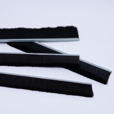 China Fluffy 3d Strip Cleaning/Polish/Deburring Brush For Carpet Brush Strip Flexible Roll Diamond Soundproof Coated Strip Brush for sale