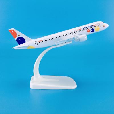 China New Product Global Hot Sale 1:235 16cm Zinc Alloy Model Aircrafts Airbus A320-200 Viva Colombia Model Plane for sale