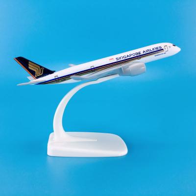 China Global Hot Sale 1:430 New Product 16cm Baza Airplane Model Aircrafts Airbus A350-900 Singapore Airlines Zinc Alloy Model for sale