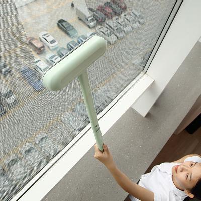 China Manufacturer Direct Selling Home Sustainable Products Dry and Wet Use Glass Sweep PP Material Long Handle Window Cleaning Brush for sale