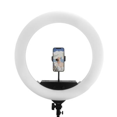 Китай Yidoblo salon beauty led ring light 3200-5500K video lighting studio lights 22inch with lcd screen remote control продается