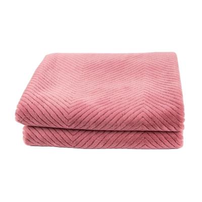 China Custom 100% Polyester Portable Soft Patterned Warm Logo Hotel Throw Blankets Gift Fleece Blanket for sale