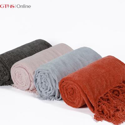 China Custom Logo Colour-Quick Folded Chunky Chenille Woven Knitted Throw Blanket For Bed for sale