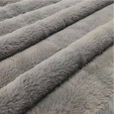 China PORTABLE Super Soft Faux Fur Blanket Warm PV Fleece Covers Reversible With Sherpa Throw Shaggy Fuzzy Fur Brushed Bed Blanket For Winter for sale