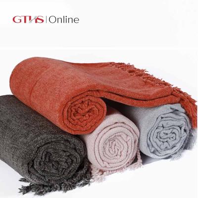 China Outstanding Features Folded Weighted Large Wool Throw Sofa Chenille Chunky Knit Blanket for sale