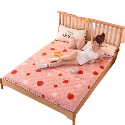 China Stereoscopic Comfortable Tatami Mattress Foldable Thick Flannel Mattress Bedspreads for sale