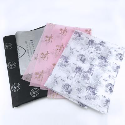 China Custom Logo Wrapping Paper Anticurl 17Gsm / 22Gsm Printed Apparel Wrapping Tissue Paper for sale