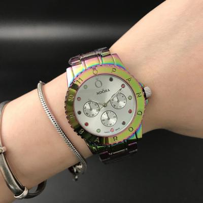 China Hot sale fashion non-specific luxury ladies watch gradient color quartz watch with gift box free shipping for sale