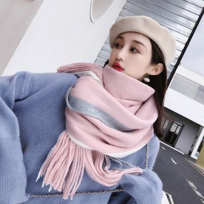 China Keep warm/soft & Comfortable/Airy Customized Customized Wild Knitting Color Matching Fashion Ladies Scarf Lengthened Woolen Scarf for sale